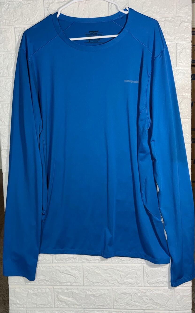 Patagonia Men’s Blue Capilene Long-Sleeve Performance Shirt XL